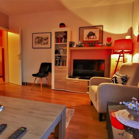 Nona Ancka Apartment Marezige